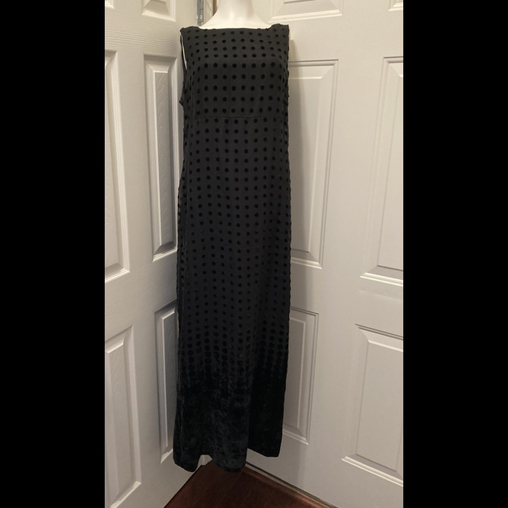 Donna Morgan Black Textured Maxi Dress